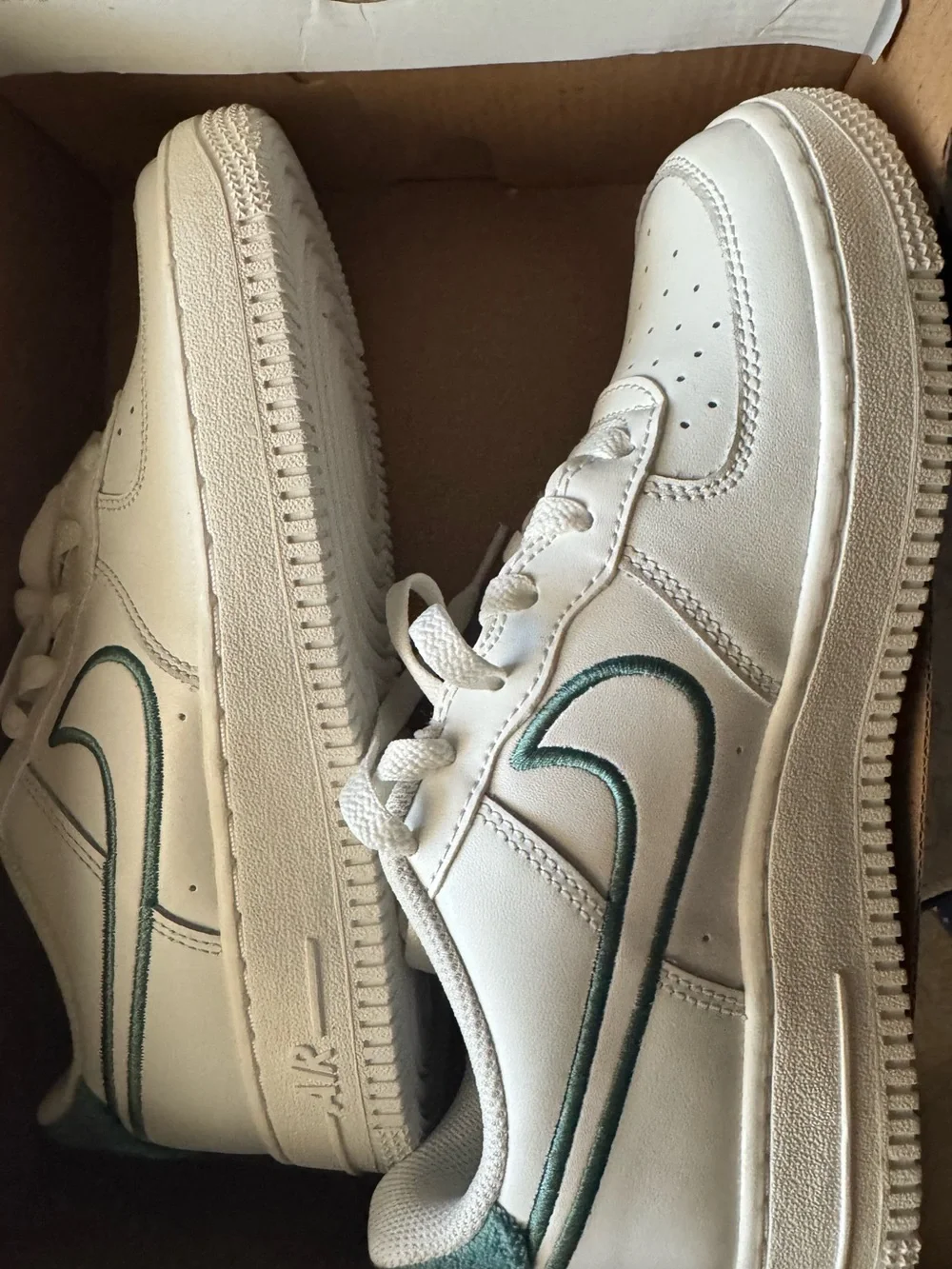Nike Kids White Sneakers with mint Accents